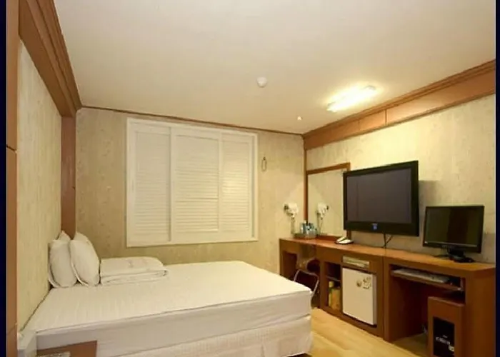 Orange 2* Busan